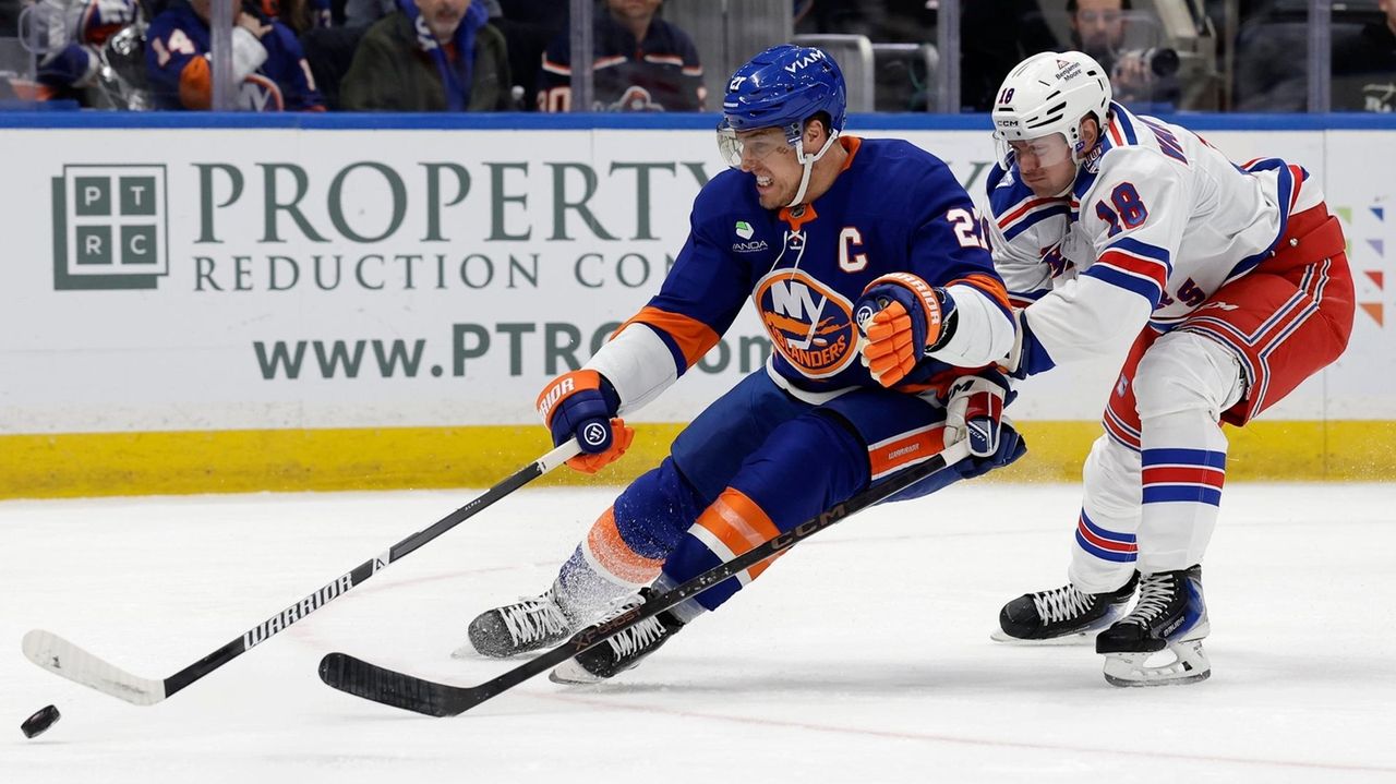 Andrew Gross: Islanders must keep it simple vs. Rangers, every opponent