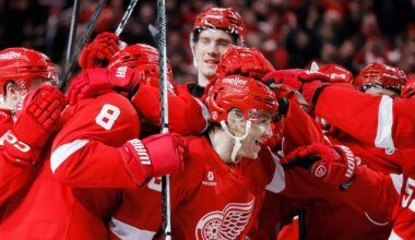 Patrick Kane passes Mike Modano for the most NHL points by a US-born player