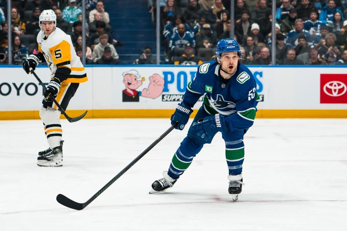 Vancouver Canucks learn what they will receive for trading Teddy Blueger before the deadline