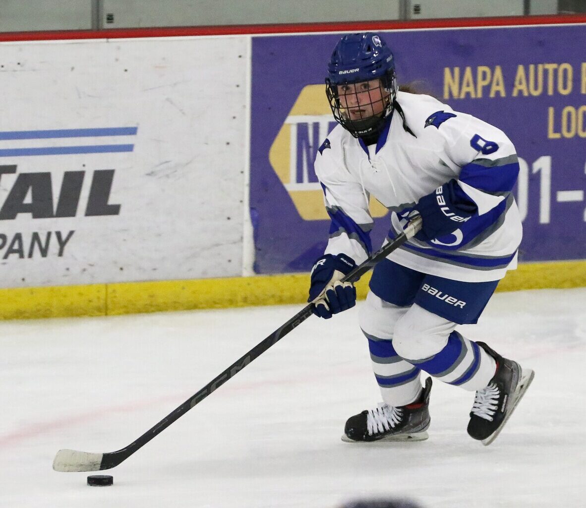 Blue Jay girls hockey goes to shootout round, drops to Williston - Jamestown Sun