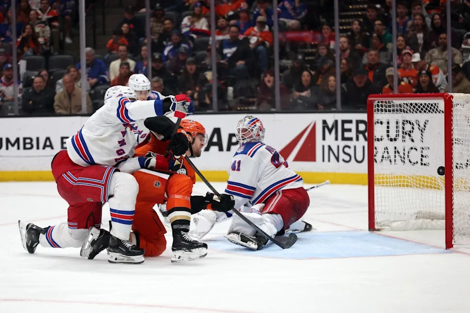 Anaheim Ducks left wing Jeffrey Viel (28) scores a goal against New York Rangers goaltender Spencer Martin (41) during the second period at Honda Center. IMAGN IMAGES via Reuters Connect
