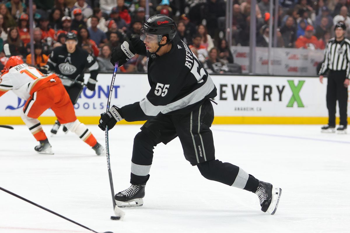 Los Angeles Kings right wing Quinton Byfield (55) takes a shot on goal during an NHL game against the Anaheim Ducks on January 17, 2026 in Anaheim, CA. Los Angeles Kings right wing Quinton Byfield (55) takes a shot on goal during an NHL game against the Anaheim Ducks on January 17, 2026 in Anaheim, CA.