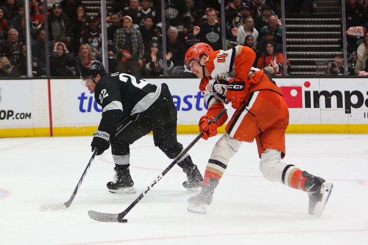Anaheim Ducks right wing Beckett Sennecke (45) takes a shot on goal during an NHL game against the Los Angeles Kings on January 17, 2026 in Anaheim, CA. Anaheim Ducks right wing Beckett Sennecke (45) takes a shot on goal during an NHL game against the Los Angeles Kings on January 17, 2026 in Anaheim, CA.