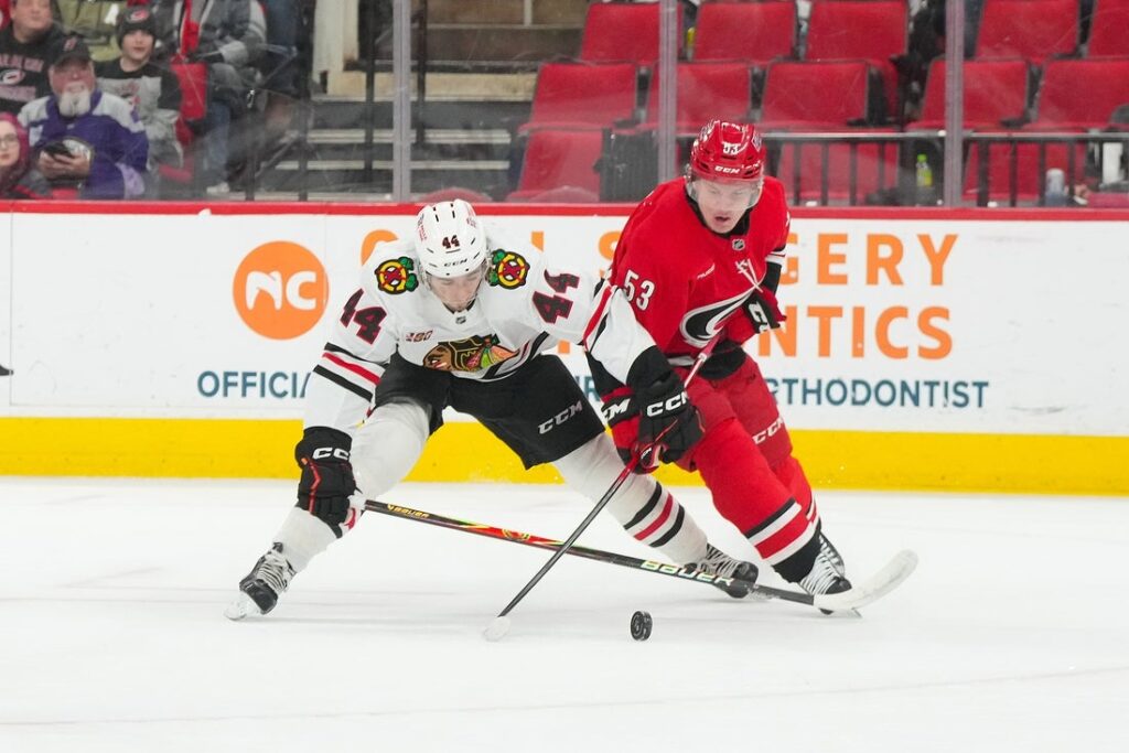 Blackhawks, Hurricanes