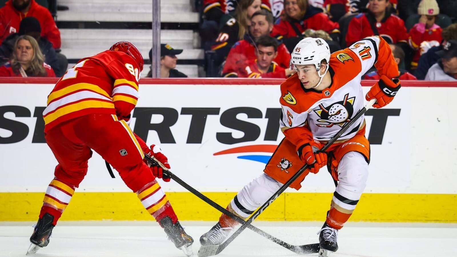 NHL roundup: Rookie Beckett Sennecke (hat trick), Ducks trip Flames in OT