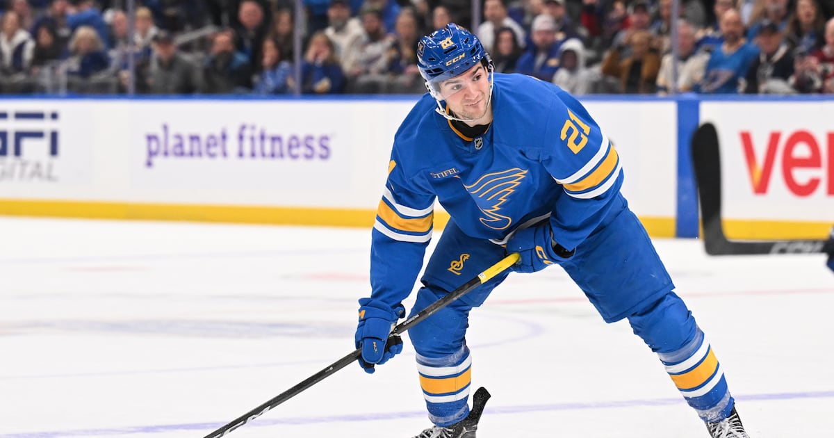 Jimmy Snuggerud scores late power-play goal, St. Louis Blues beat Florida Panthers to end five-game skid