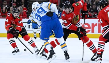 Blackhawks Light Up Blues 7-3 in Chicago