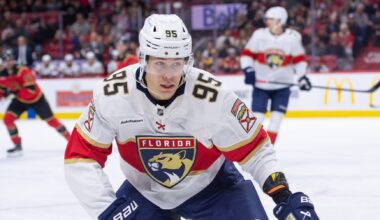 Panthers propel past Senators in divisional battle