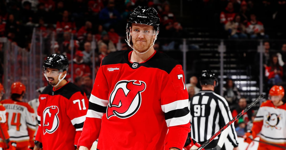 Dougie Hamilton’s future front and centre for sinking New Jersey Devils