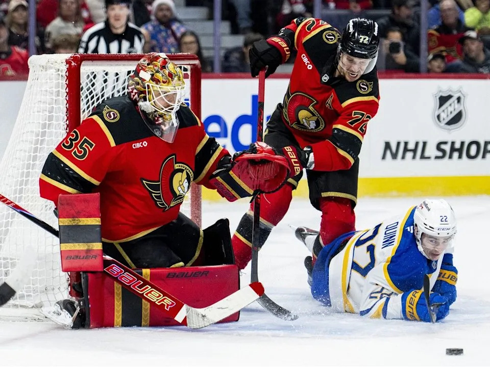  Ottawa Senators goaltender Linus Ullmark keeps his eyes on the puck during a game against Buffalo on Dec. 23, 2025. His personal leave is stretching into a third week with no return in sight.