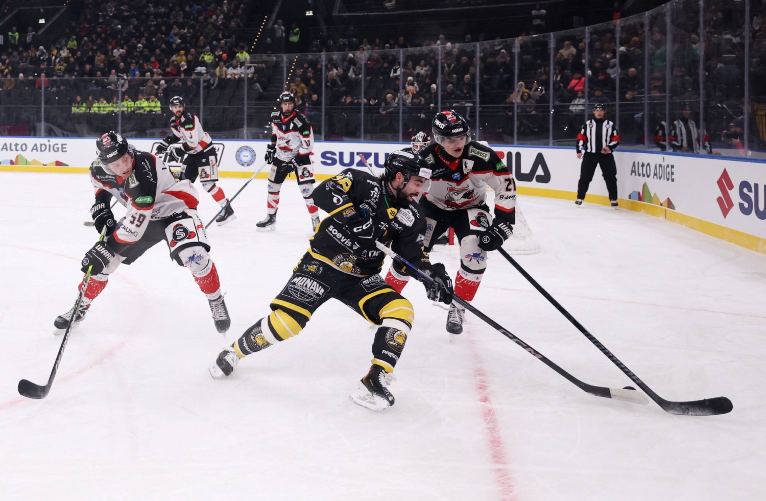 International Ice Hockey Federation chief expects to see NHL players at Olympics