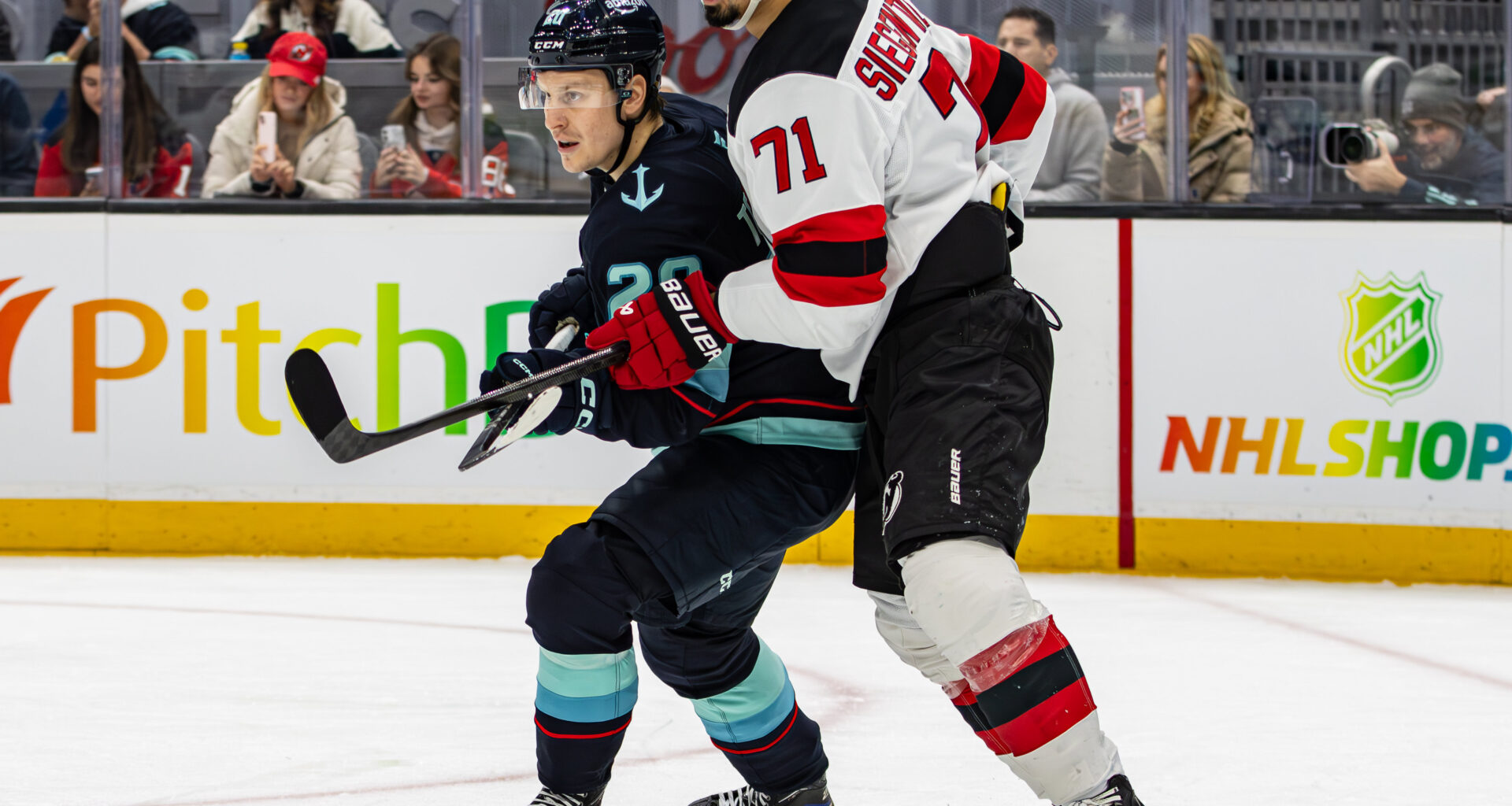 The Kraken and Devils face off for the Cryptid Cup!