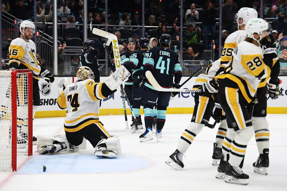 January 19th, 2026: Kraken Celebrate Ryan Lindgren's Goal photo by Candace Kludt | The Hockey News