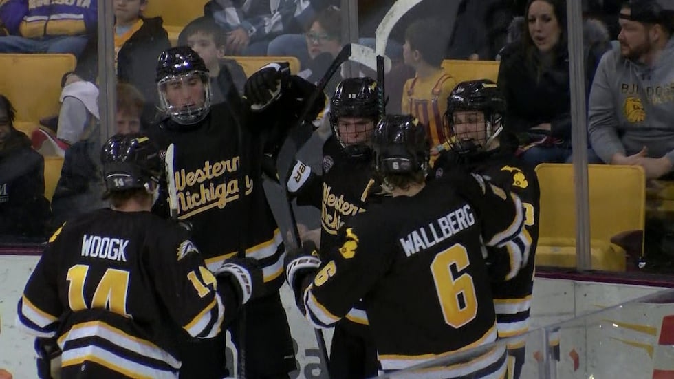 Western Michigan UMD Men's Hockey