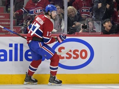 Dec 20, 2025; Montreal, Quebec, CAN; Montreal Canadiens forward Josh Anderson (17) celebrates after scoring a goal against the Pittsburgh Penguins during the second period at the Bell Centre. Eric Bolte-Imagn Images