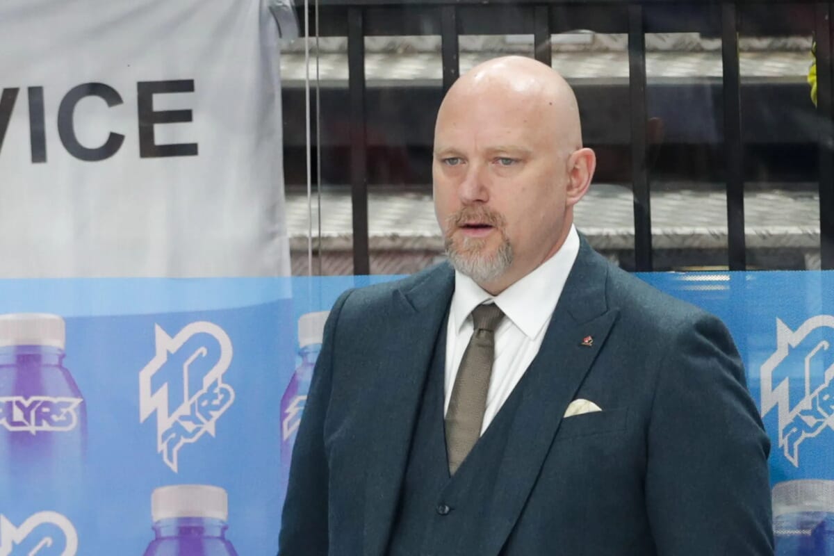 Utah Mammoth vs Nashville Predators Prediction, Picks & Odds