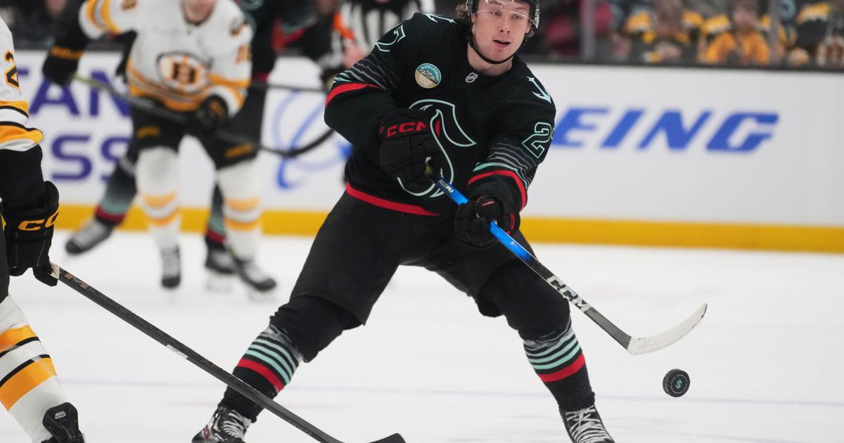 Kakko, Catton score 2 goals each as Kraken beat Bruins 7-4 to extend point streak to 8-0-1 | National Sports