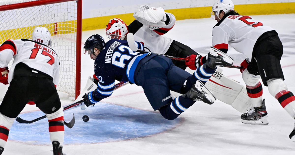 Tanner Pearson breaks 3rd-period tie in Jets' 4-3 victory over Devils |