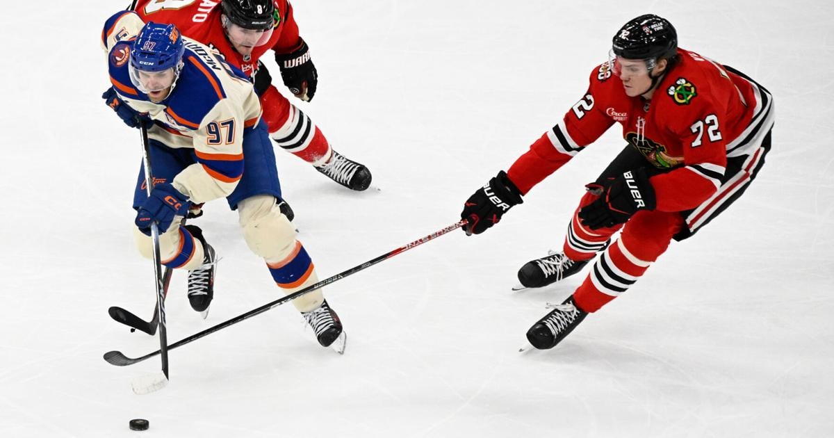McDavid and Bouchard help the Oilers beat the Blackhawks 4-1 | National Sports