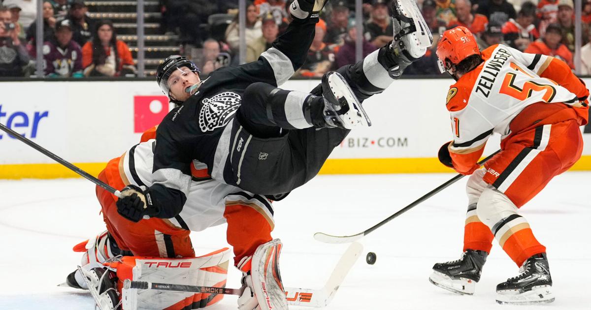 Beckett Sennecke sets up Mikael Granlund in OT, Ducks beat Kings 2-1 for weekend sweep | National Sports