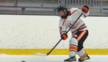 Cedarburg boys hockey secures first victory of season | Ozaukee Co. Sports