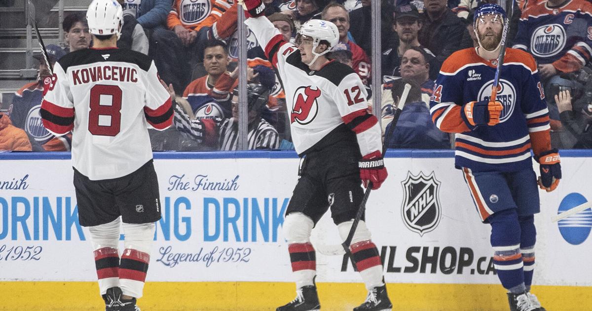 Devils hold off Oilers 2-1, extend perfect record when leading after two periods | Associated Press