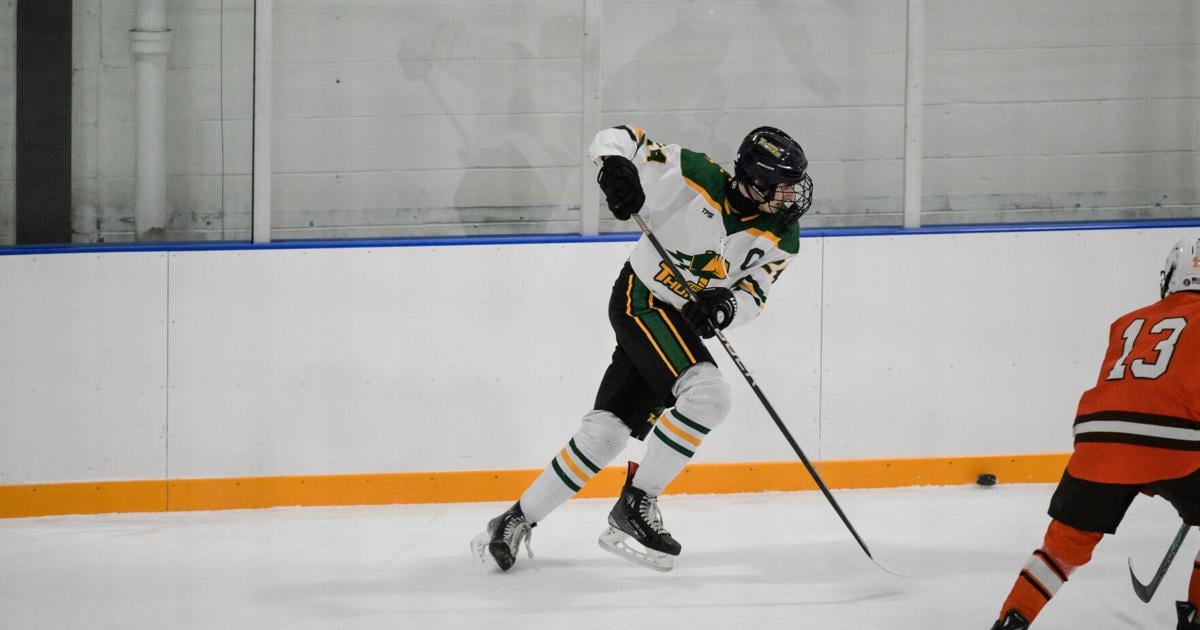 Photos: Taconic ice hockey hosts Agawam | Multimedia