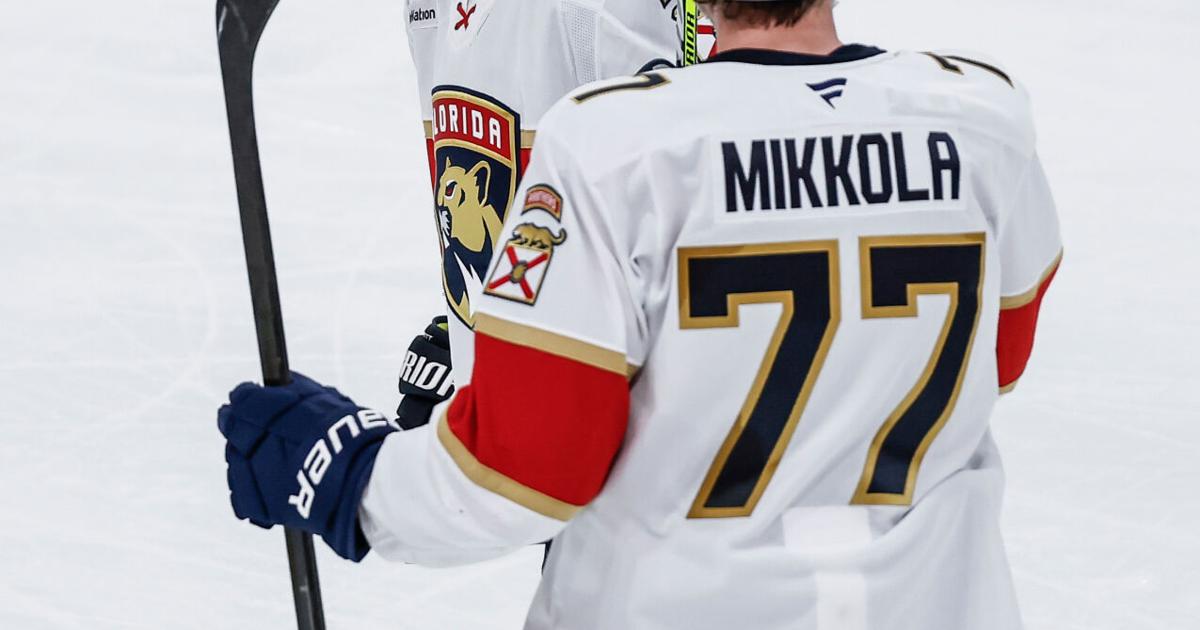 Journeyman Bjornfot has his first 2-goal game, Panthers score 4 times in 3rd to beat Blackhawks 5-1 | National Sports