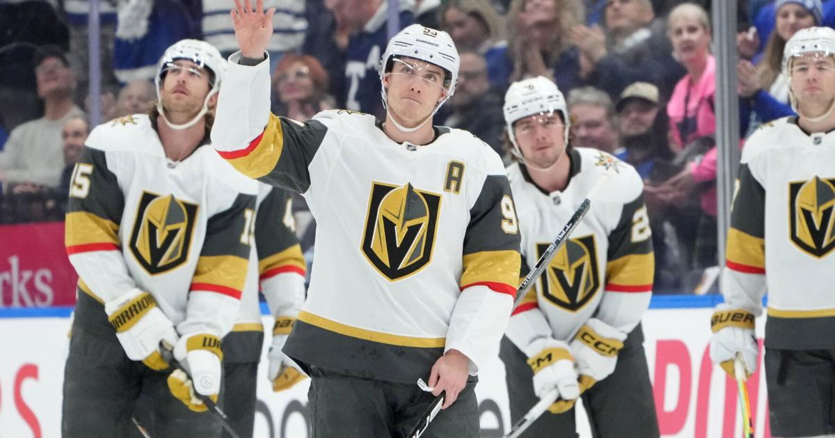 Mitch Marner gets chilly and loud reception in his Toronto return with Golden Knights | National Sports