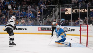 Moore scores deciding goal in shootout as Kings beat Blues 5-4 | Sports