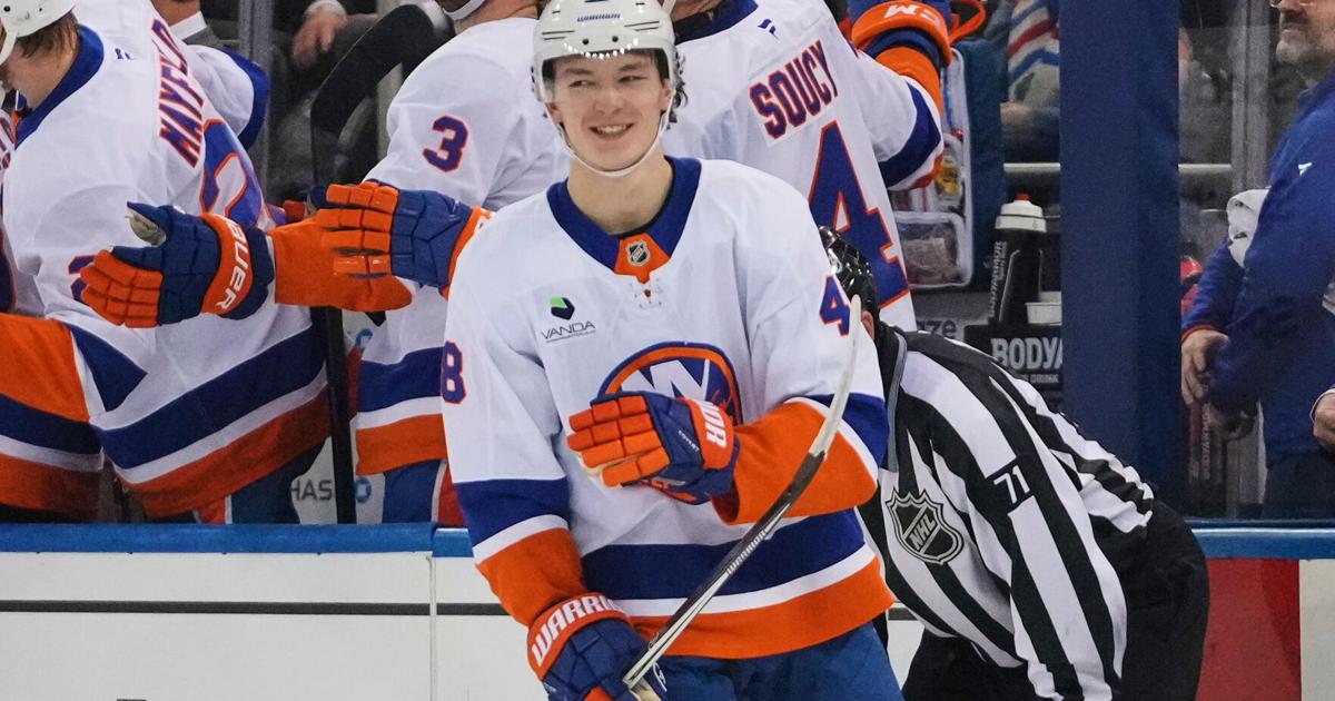 Islanders' Matthew Schaefer passes Bobby Orr for the 2nd-most goals by an 18-year-old defenseman |