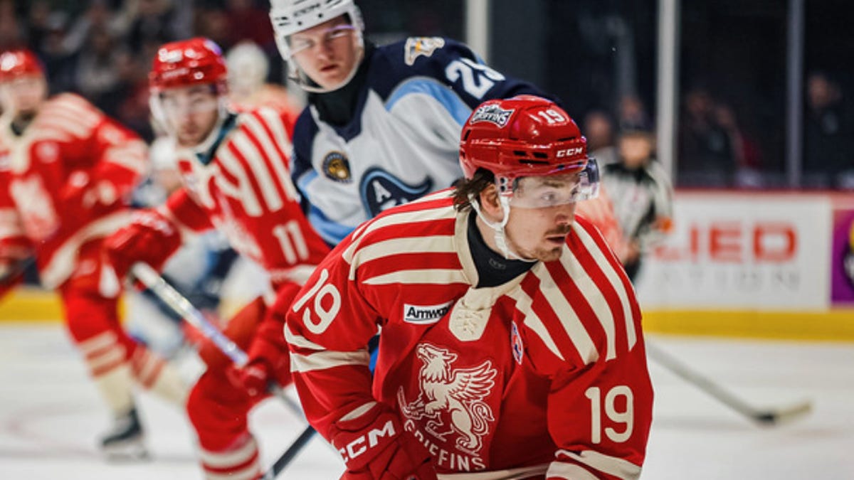 Leonard scores but Griffins lose for just third time this year