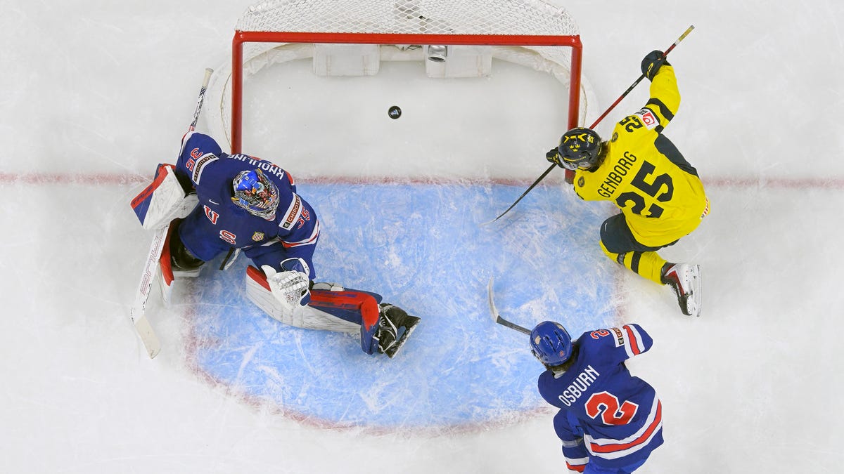 World juniors hockey quarterfinals set: USA facing Finland