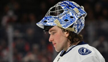 Lightning at Flyers odds, picks and predictions