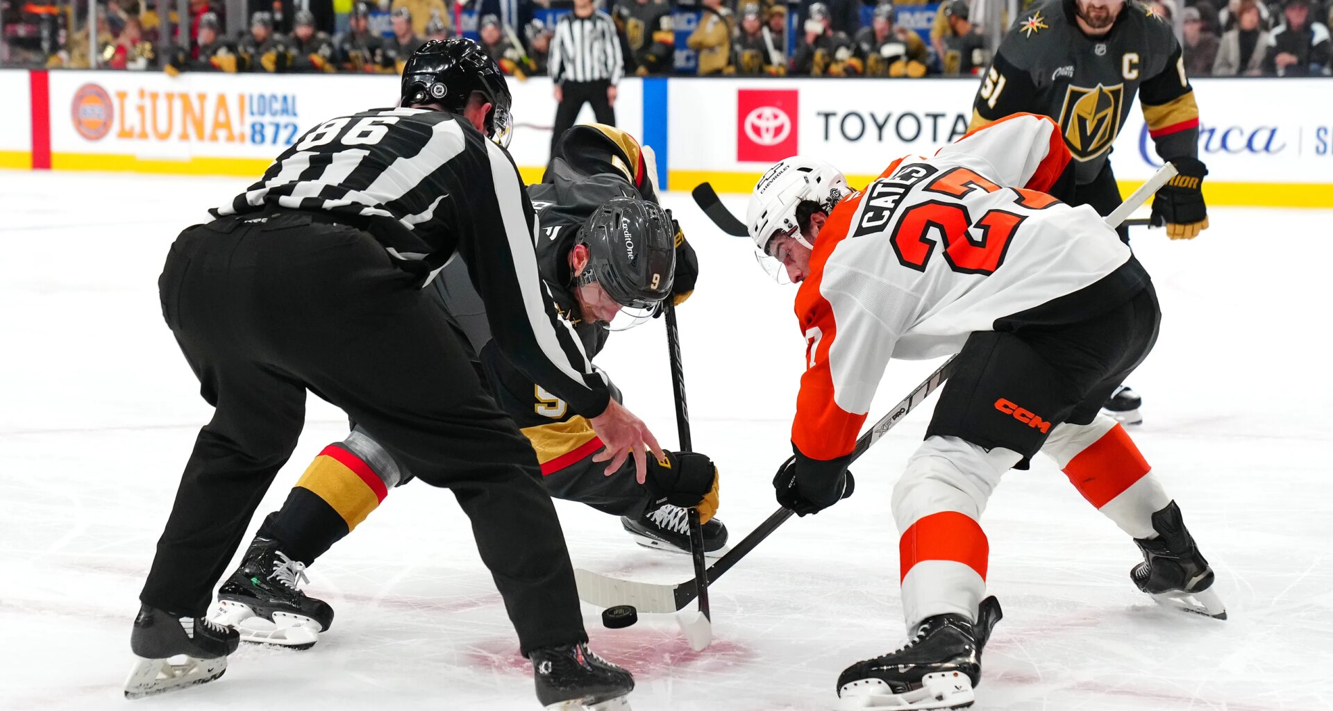 Flyers at Golden Knights odds, picks and predictions