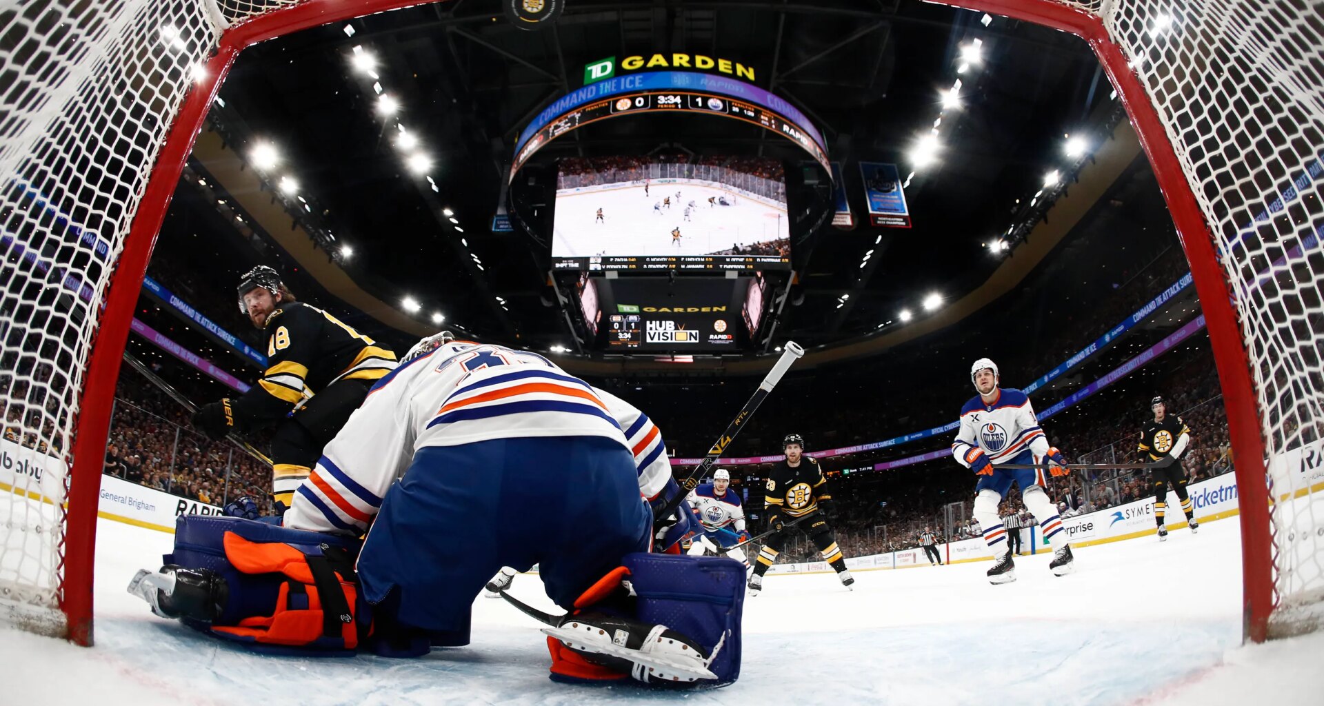 Devils at Oilers odds, picks and predictions