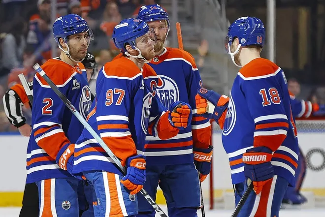 Jan 26, 2026; Edmonton, Alberta, CAN; The Edmonton Oilers celebrate a goal scored by forward Connor McDavid (97) during the third period against the Anaheim Ducks at Rogers Place.