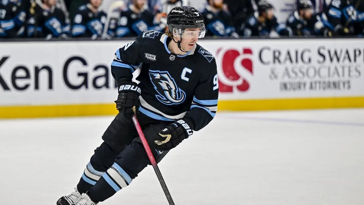 Carolina Hurricanes vs. Utah Mammoth odds, tips and betting trends