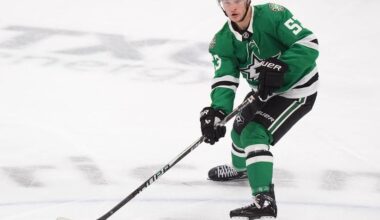 Stars vs Blackhawks NHL Prediction, Odds, Picks, Best Bets for Jan. 1
