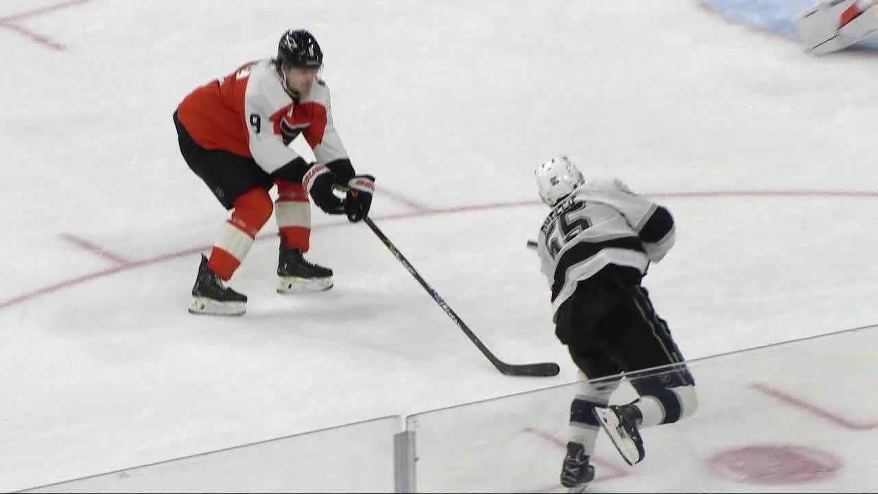 Kempe scores twice, assists on game-winner as Kings down Flyers in OT