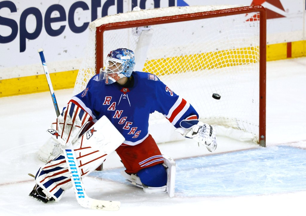 Rangers goaltender Shesterkin leaves loss to Utah with lower body injury – Trentonian