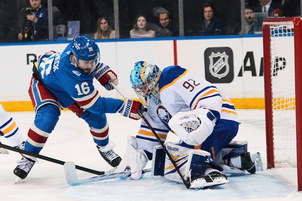 Sabres and Rangers in role reversal as Buffalo chases rare playoff appearance – Trentonian