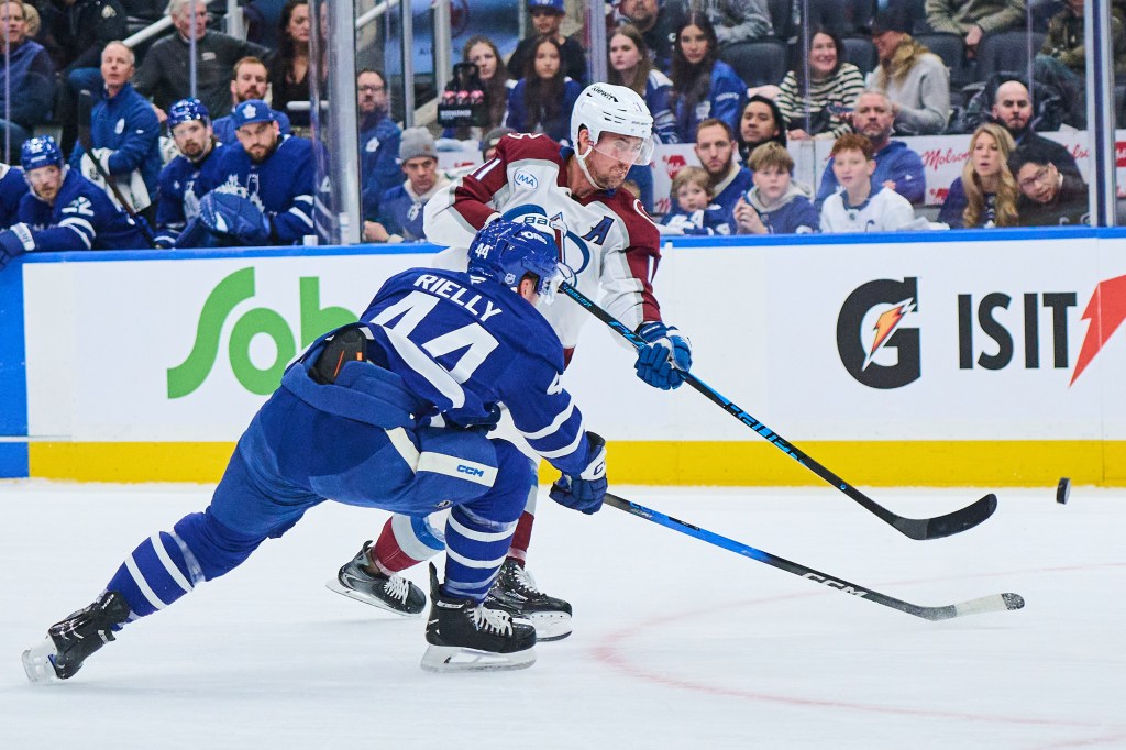 Brock Nelson, Mackenzie Blackwood lead Avalanche past Maple Leafs – Oneida Dispatch