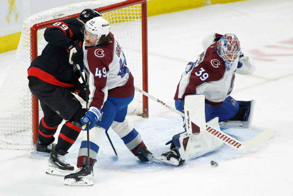 Avalanche suddenly struggling with consistency, fall 'flat' in 5-2 loss to Senators