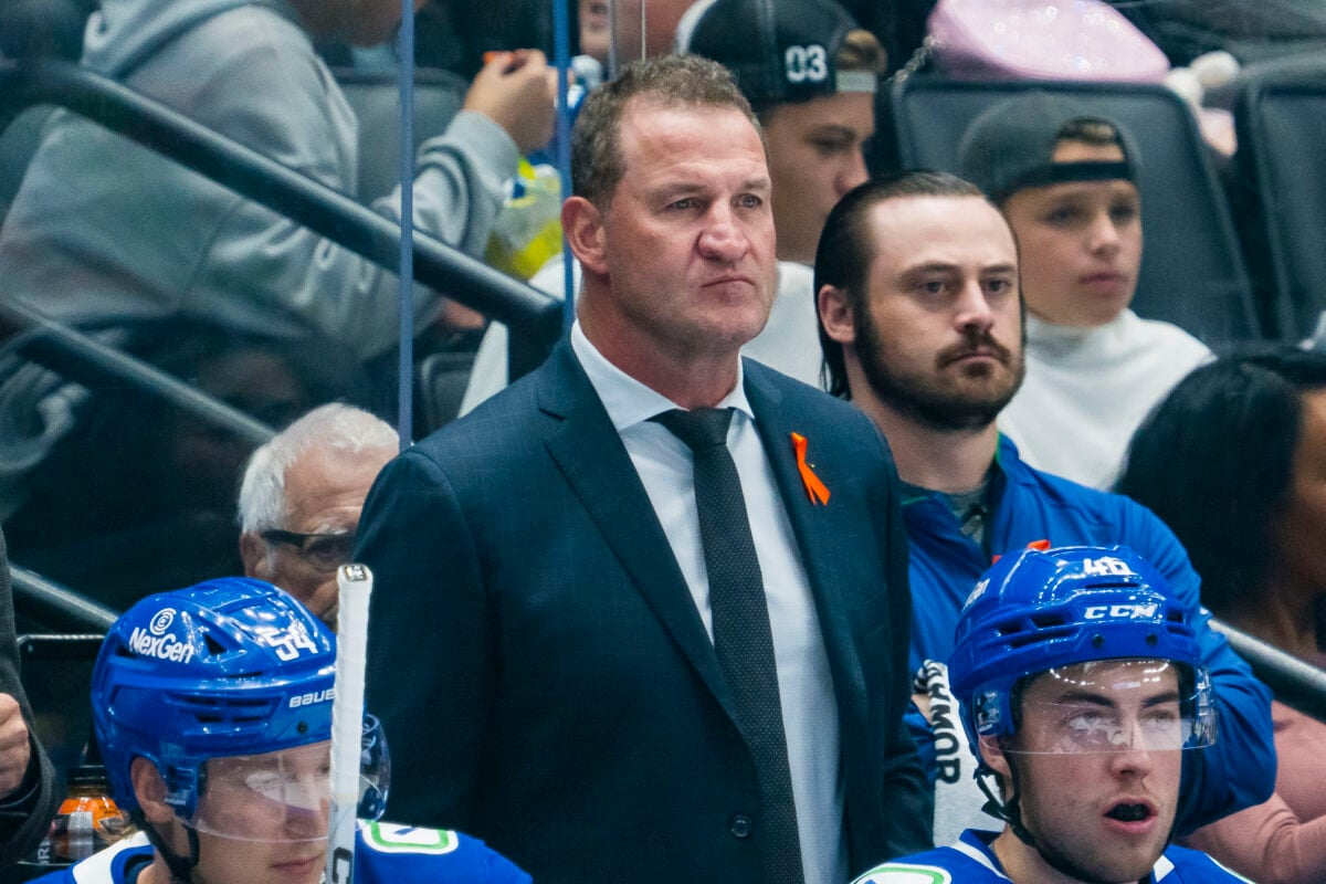 Adam Foote Vancouver Canucks