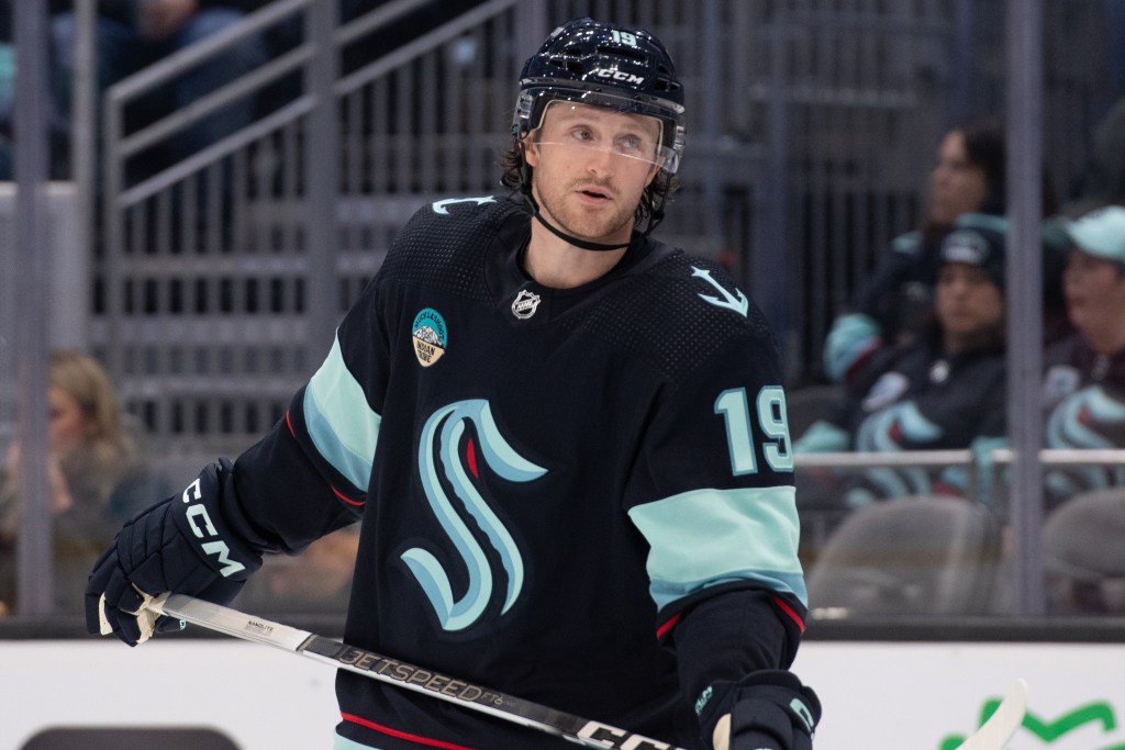 Three Takeaways - Jared McCann has four-point night, Kraken beat Capitals 5-1