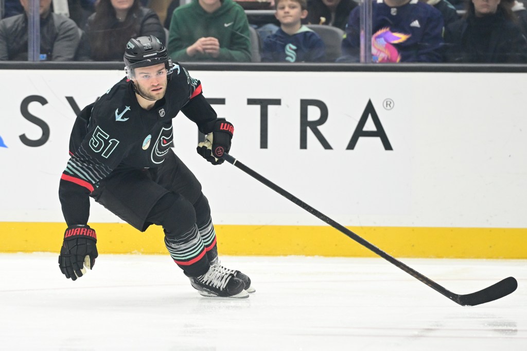 Three Takeaways - Kraken play "terrible" 40 minutes, lose 4-2 to Ducks in critical game