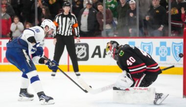 NHL Roundup: James' shootout goal lifts Lightning over Blackhawks