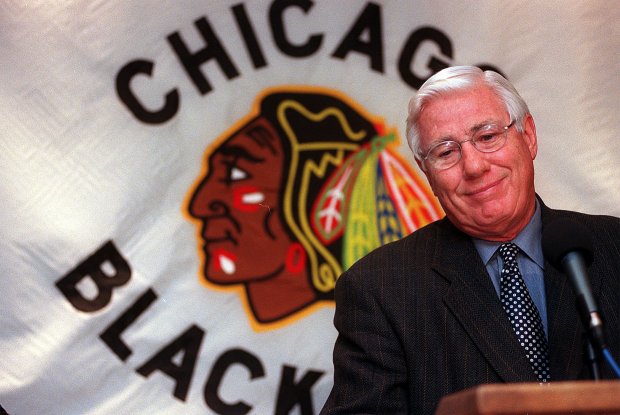 Bob Pulford speaks at a news conference after taking over as general manager and head coach of the Blackhawks on Dec. 2, 1999. (Charles Cherney/Chicago Tribune)