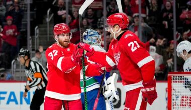 Patrick Kane scores twice to reach 500 goals in Red Wings’ 5-1 win over Canucks – Macomb Daily